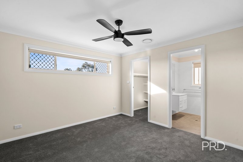 Photo - 9 Goldstein Crescent, Lloyd NSW 2650 - Image 8