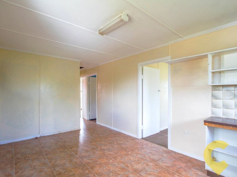 Photo - 9 Goodfellows Road, Kallangur QLD 4503 - Image 5