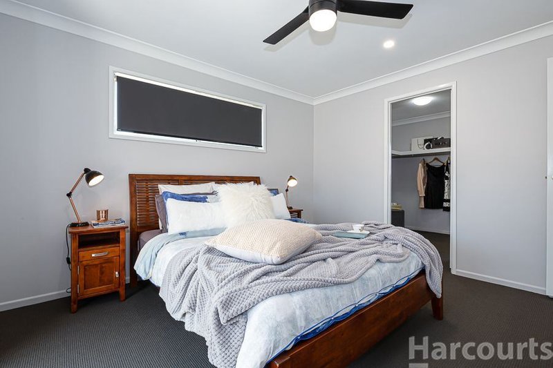 Photo - 9 Gordon Crescent, Sandstone Point QLD 4511 - Image 6