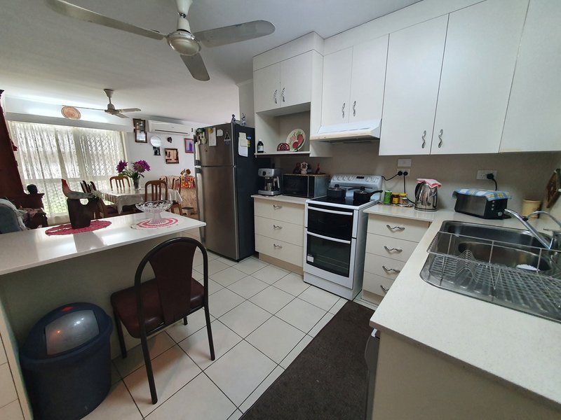 Photo - 9 Gould Place, Ayr QLD 4807 - Image 4