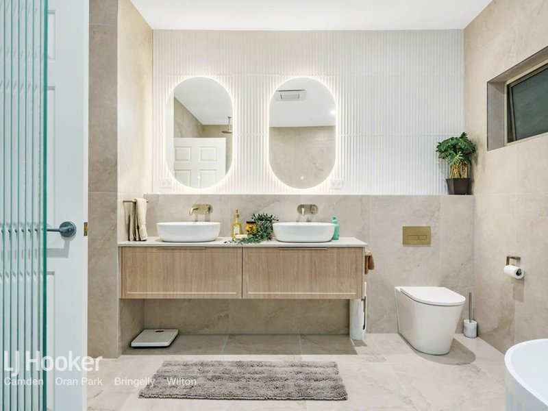 Photo - 9 Gowan Place, Denham Court NSW 2565 - Image 7