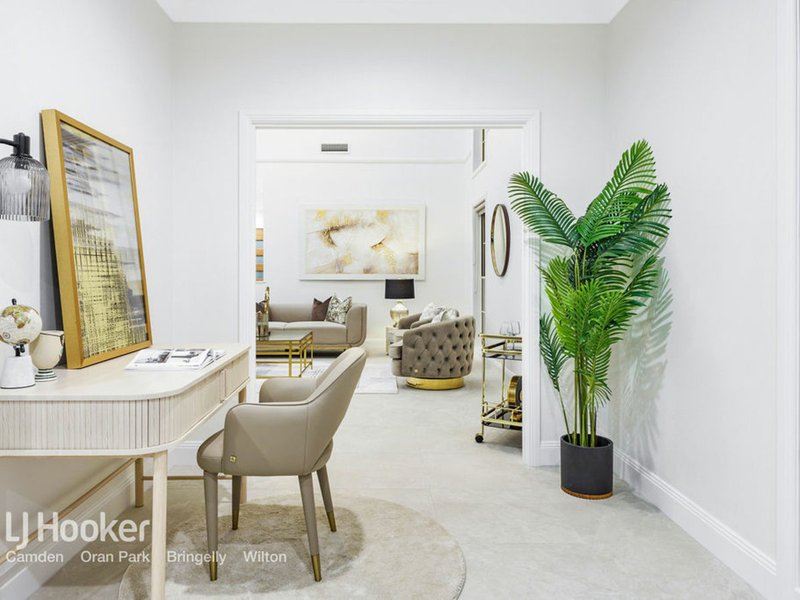 Photo - 9 Gowan Place, Denham Court NSW 2565 - Image 16
