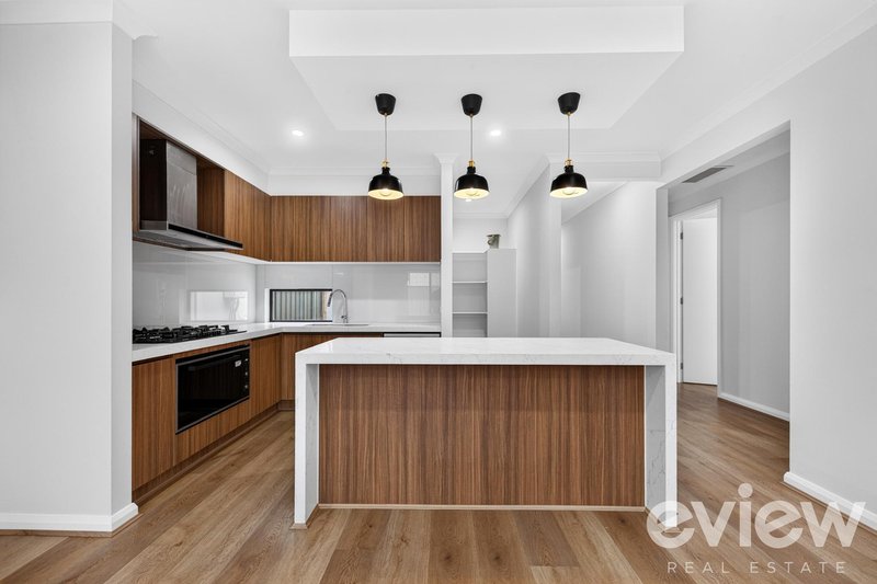 Photo - 9 Gowar Road, Tarneit VIC 3029 - Image 3