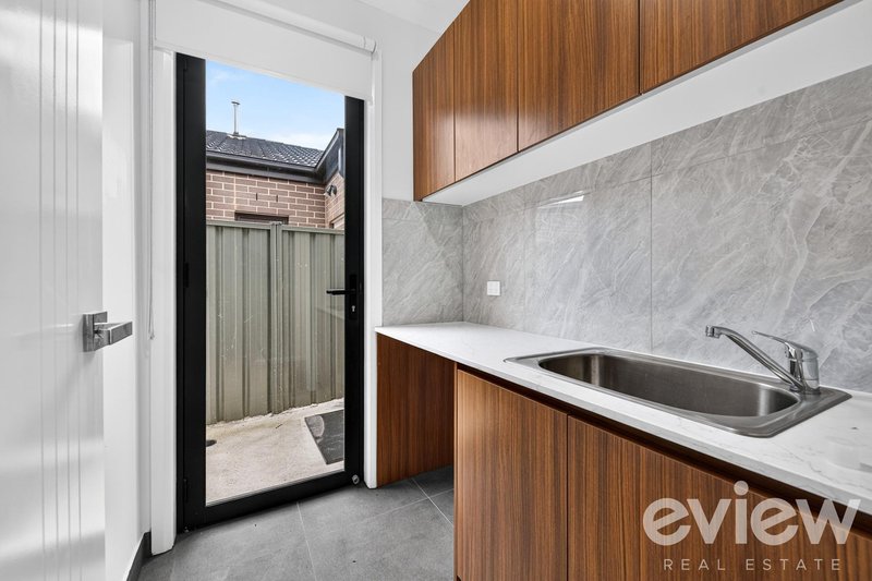 Photo - 9 Gowar Road, Tarneit VIC 3029 - Image 11