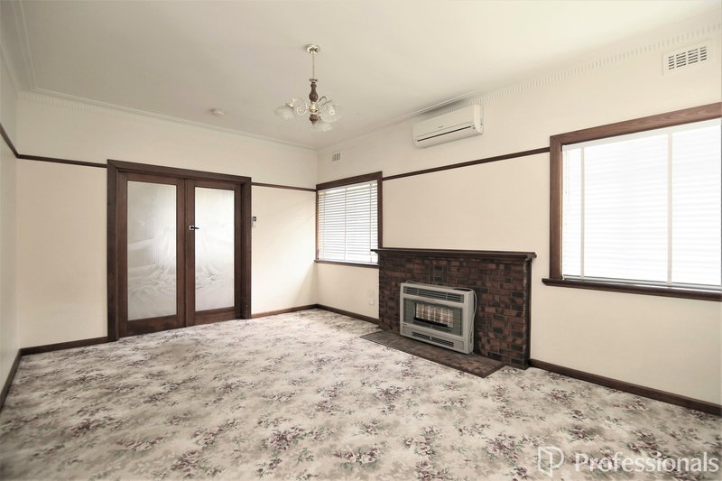 Photo - 9 Grace Park Avenue, Springvale VIC 3171 - Image 4