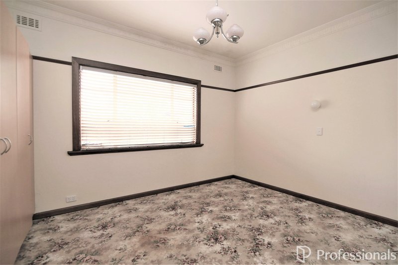 Photo - 9 Grace Park Avenue, Springvale VIC 3171 - Image 9