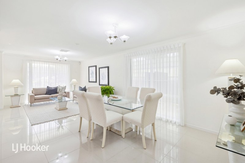 Photo - 9 Grand Boulevard, Seaford Rise SA 5169 - Image 5