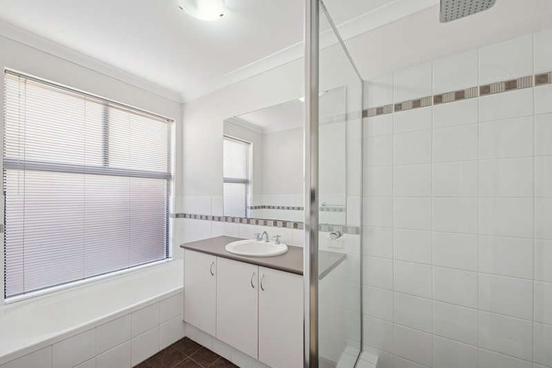 Photo - 9 Grandis Bend, Southern River WA 6110 - Image 17