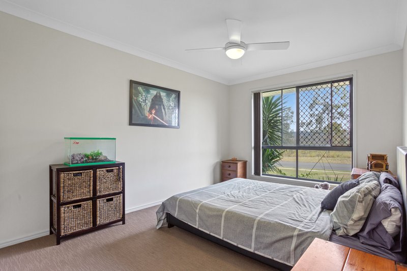 Photo - 9 Granzien Rd , Hatton Vale QLD 4341 - Image 15