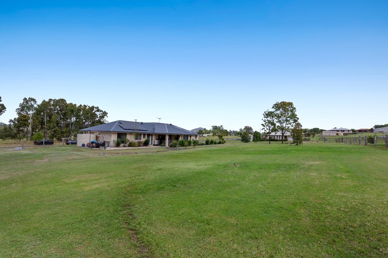 Photo - 9 Granzien Rd , Hatton Vale QLD 4341 - Image 19