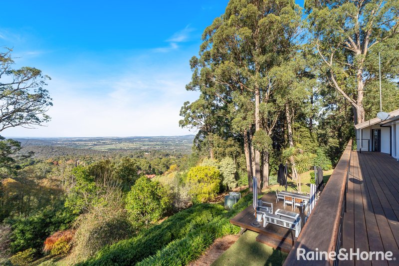 Photo - 9 Green Avenue, Mount Macedon VIC 3441 - Image 1