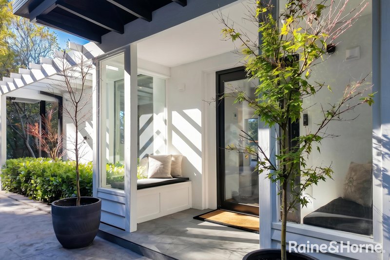 Photo - 9 Green Avenue, Mount Macedon VIC 3441 - Image 3