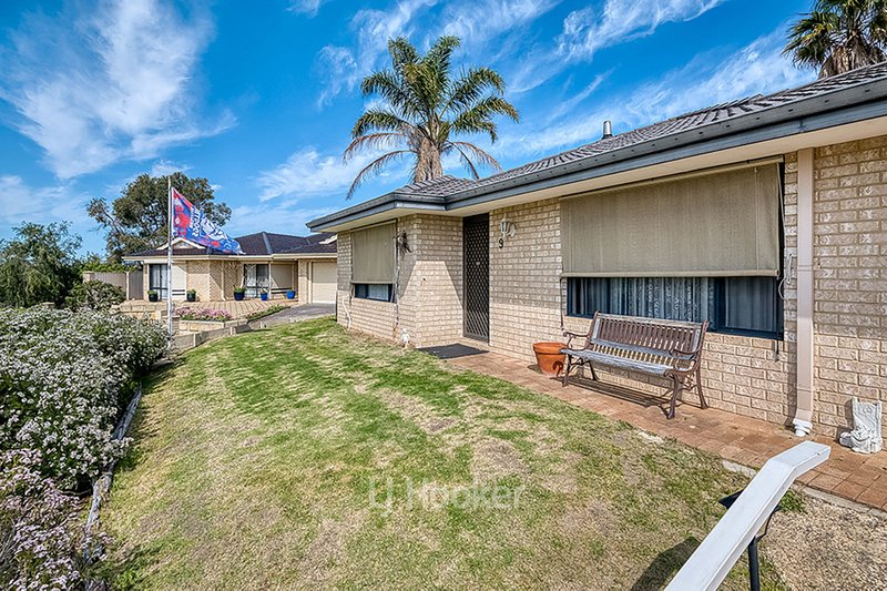 Photo - 9 Greensill Crescent, Australind WA 6233 - Image 3