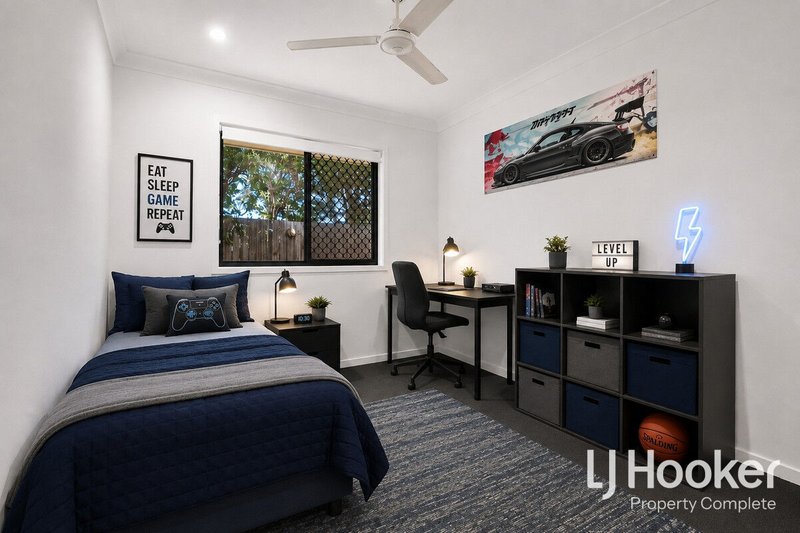 Photo - 9 Greenstone Street, Yarrabilba QLD 4207 - Image 11