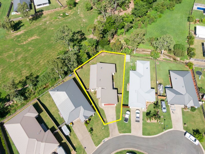 Photo - 9 Grevillea Place, Cannonvale QLD 4802 - Image 8