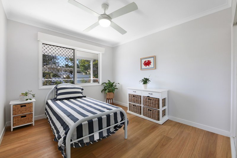 Photo - 9 Grevillia Avenue, Southport QLD 4215 - Image 15