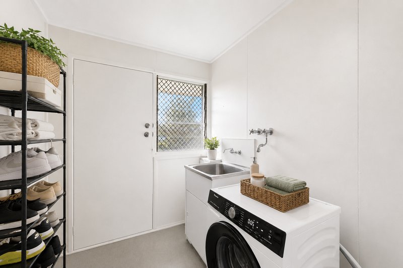 Photo - 9 Grieve Street, Goodna QLD 4300 - Image 10