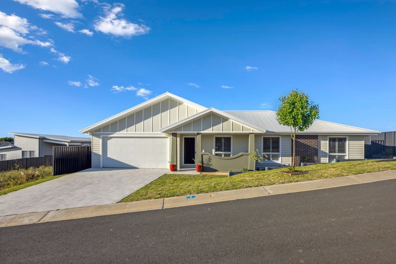 9 Grimston Circuit, Goulburn NSW 2580