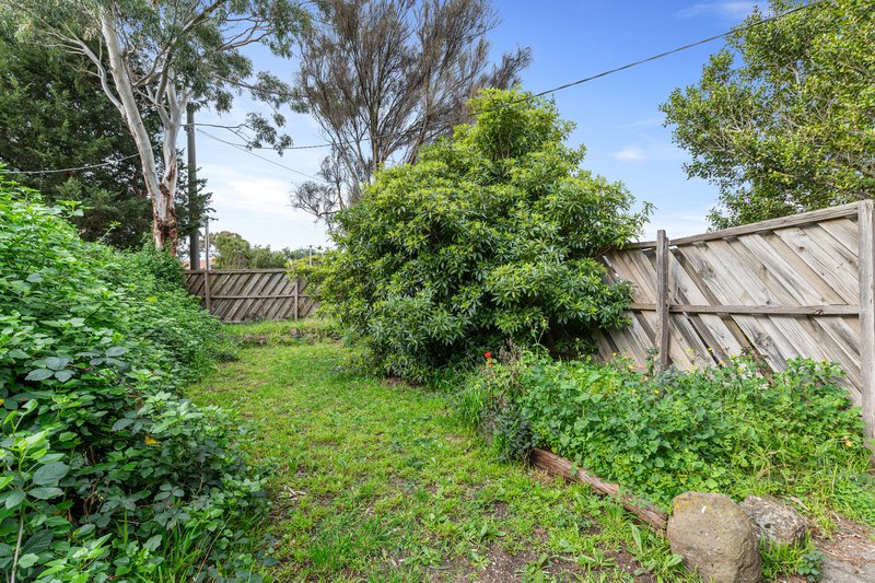 Photo - 9 Grimwade Court, Epping VIC 3076 - Image 11