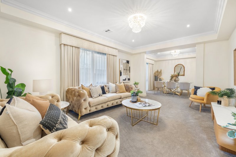 Photo - 9 Grosvenor Road, Rowville VIC 3178 - Image 2