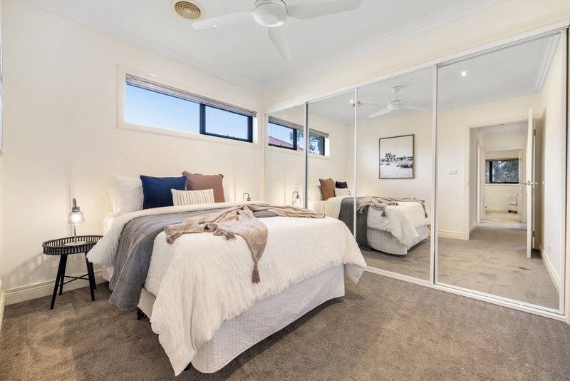 Photo - 9 Grosvenor Road, Rowville VIC 3178 - Image 14