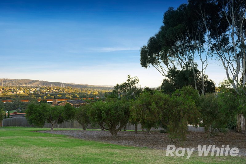 Photo - 9 Hailsham Court, Mulgrave VIC 3170 - Image 10