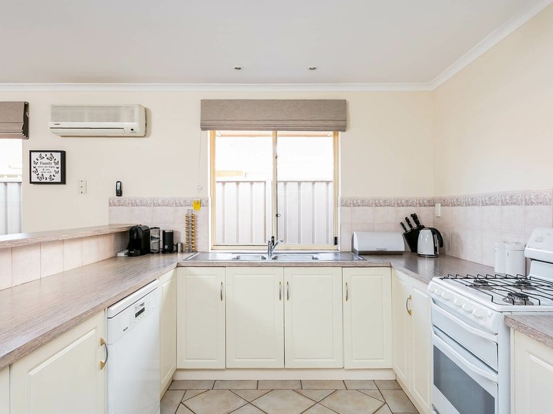 Photo - 9 Hallett Boulevard, Allenby Gardens SA 5009 - Image 3