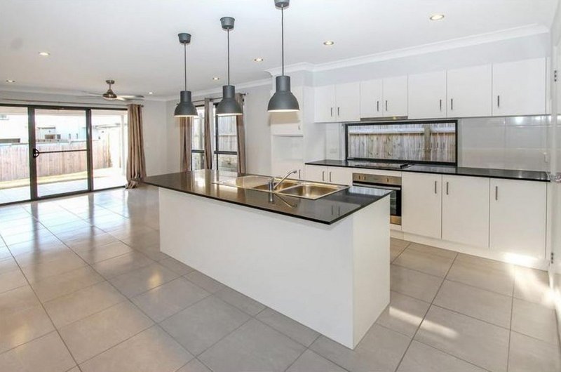 Photo - 9 Halpine Parade, Warner QLD 4500 - Image 2