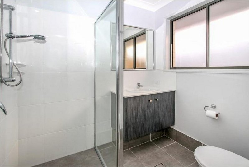 Photo - 9 Halpine Parade, Warner QLD 4500 - Image 6