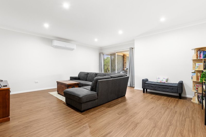 Photo - 9 Handley Drive, Westbrook QLD 4350 - Image 5