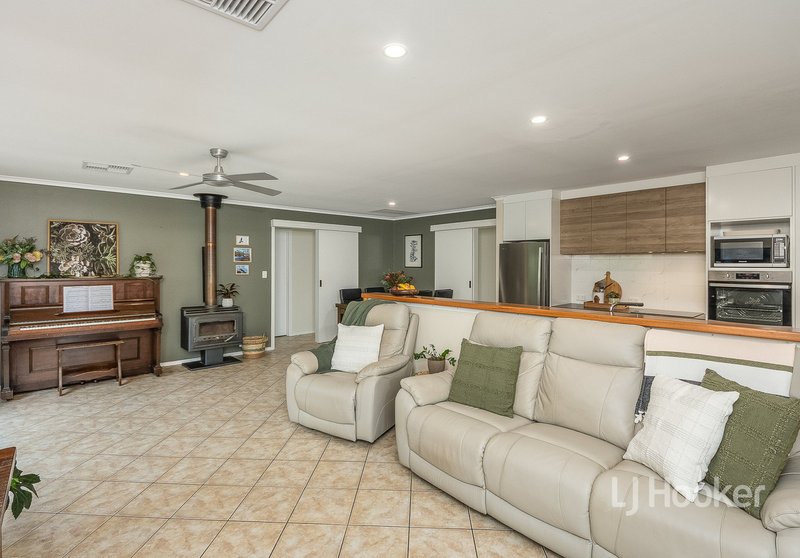 Photo - 9 Hanny Crescent, Nairne SA 5252 - Image 4