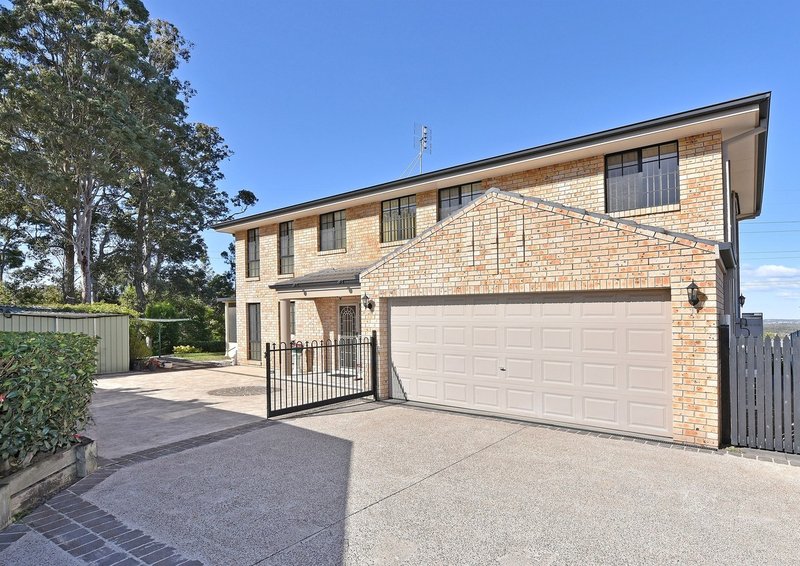 9 Hanover Road, Cameron Park NSW 2285