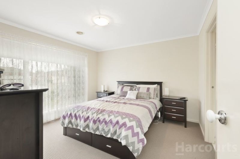 Photo - 9 Hanwood Close, Delacombe VIC 3356 - Image 6