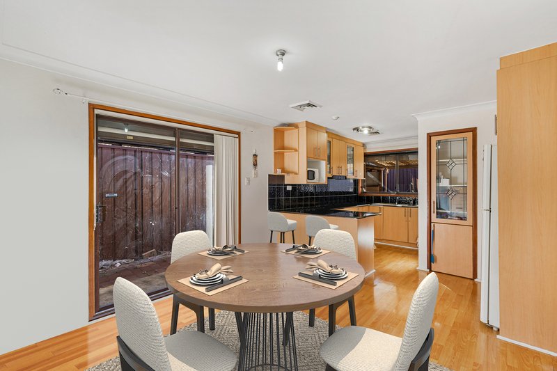 Photo - 9 Harah Close, Bonnyrigg NSW 2177 - Image 3