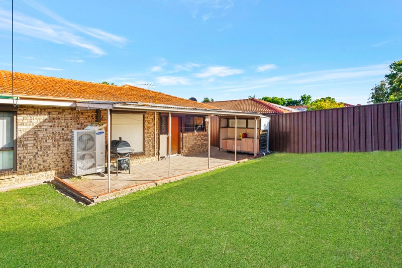 Photo - 9 Harah Close, Bonnyrigg NSW 2177 - Image 8