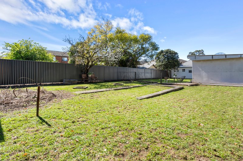 Photo - 9 Hargrave Road, Auburn NSW 2144 - Image 2