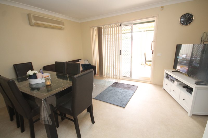 Photo - 9 Harrier Avenue, Green Valley NSW 2168 - Image 5