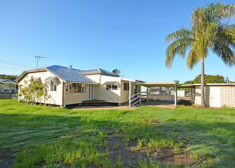 Photo - 9 Hartley Street, Torbanlea QLD 4662 - Image 4