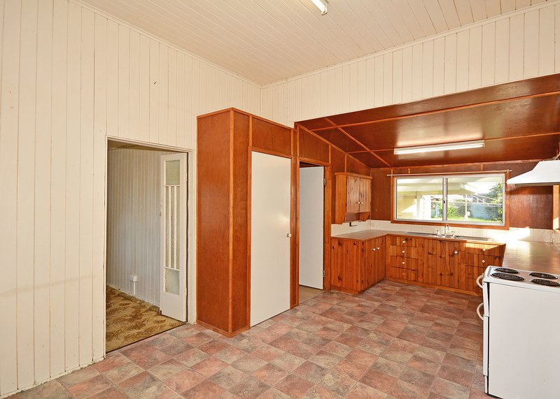 Photo - 9 Hartley Street, Torbanlea QLD 4662 - Image 14