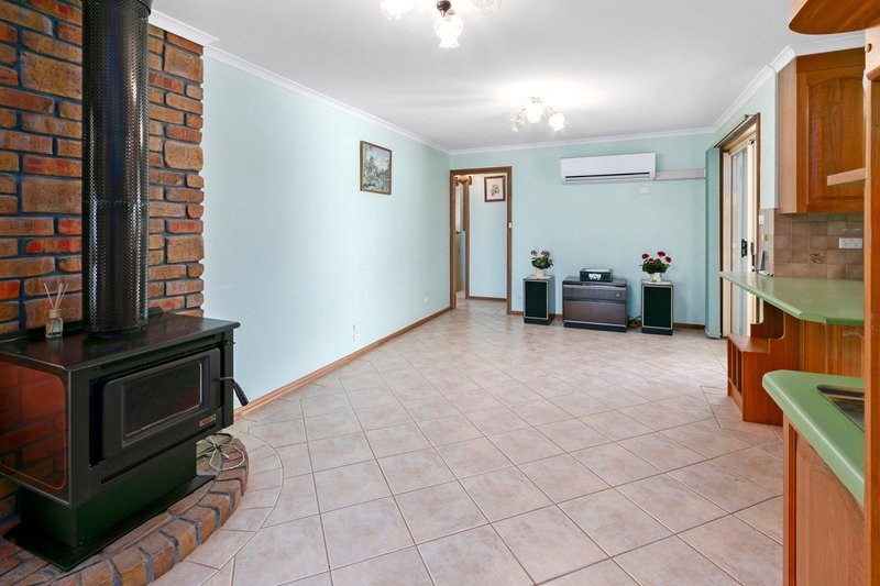 Photo - 9 Haven Road, Moonta Bay SA 5558 - Image 7