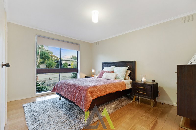 Photo - 9 Hayden Avenue, Frankston VIC 3199 - Image 13