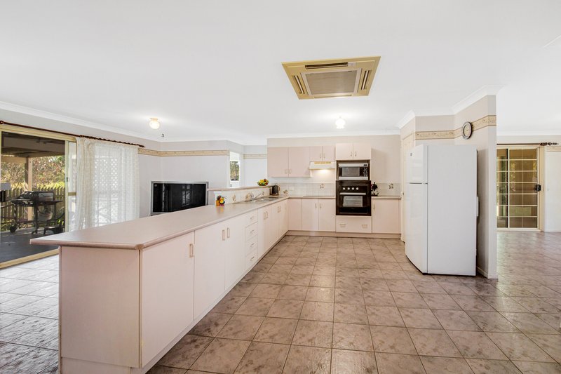 Photo - 9 Hayman Court, Clinton QLD 4680 - Image 9