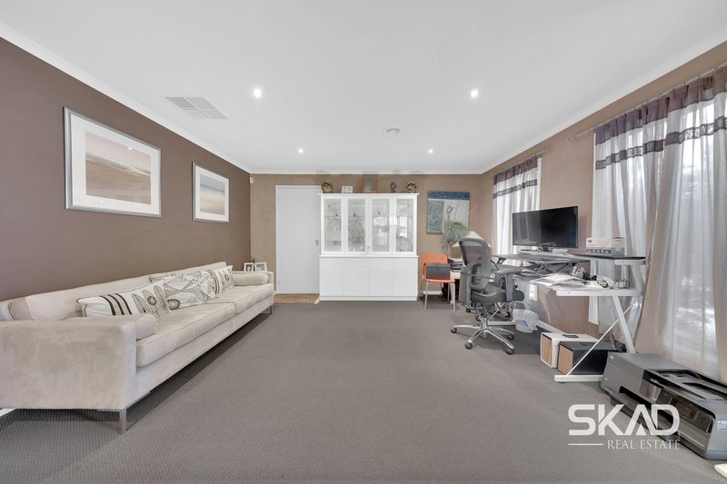 Photo - 9 Hayston Boulevard, Epping VIC 3076 - Image 5