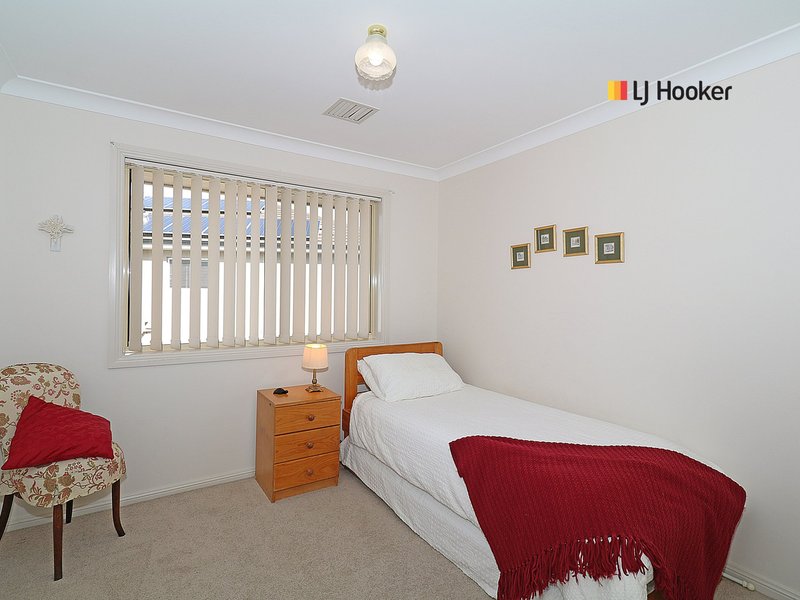 Photo - 9 Headley Place, Kooringal NSW 2650 - Image 13