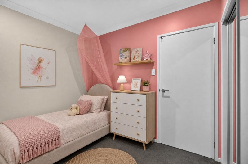 Photo - 9 Hedge Street, Oran Park NSW 2570 - Image 6