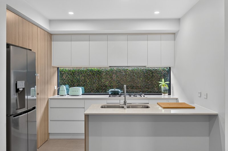 Photo - 9 Hedge Street, Oran Park NSW 2570 - Image 12