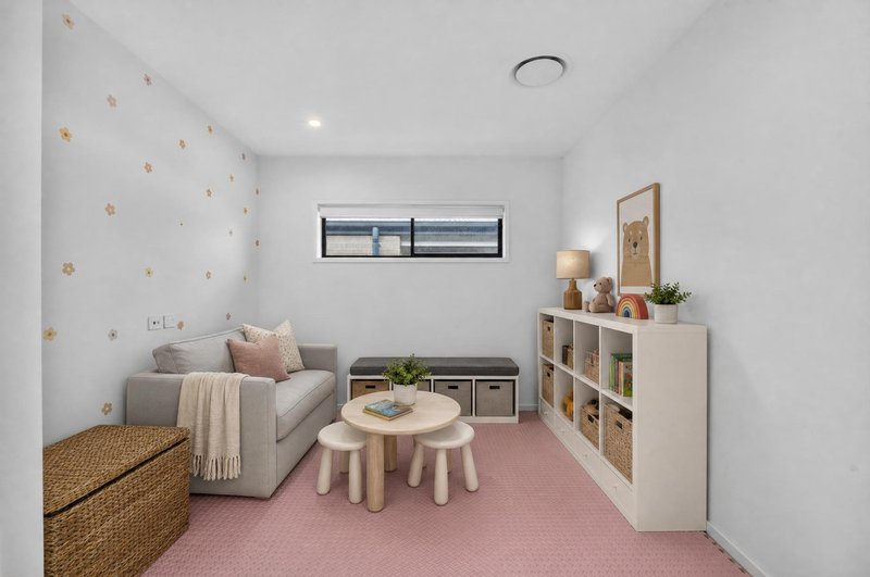 Photo - 9 Hedge Street, Oran Park NSW 2570 - Image 13