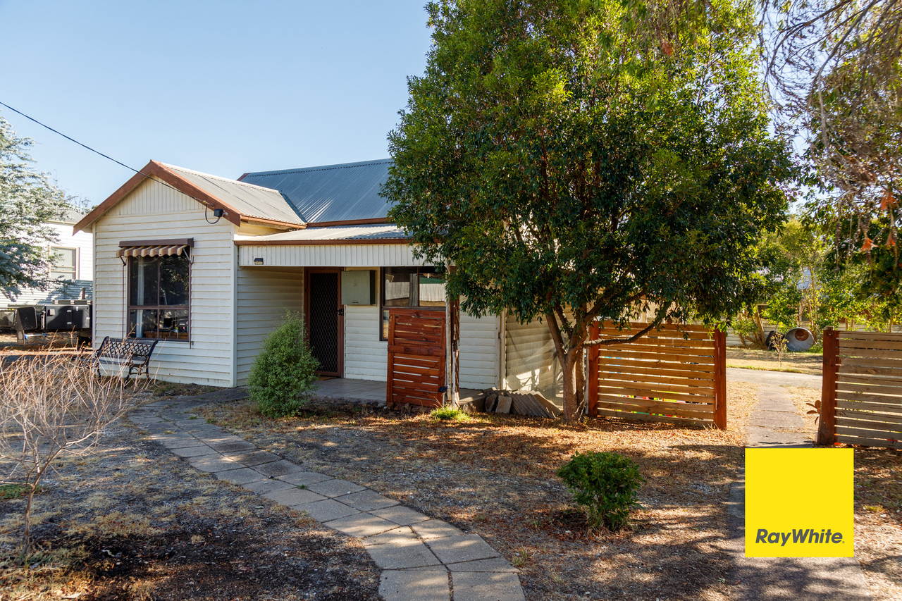 3-bedroom house at 9 Heily Street, Rushworth, VIC 3612, Campaspe, Victoria