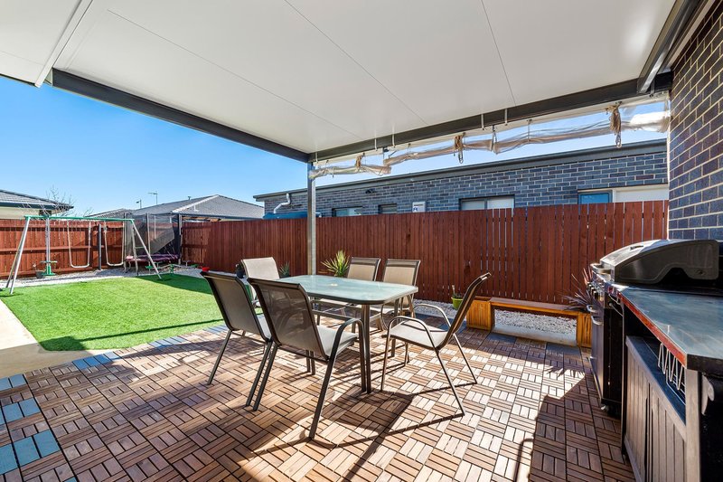 Photo - 9 Helmrich Street, Moncrieff ACT 2914 - Image 16