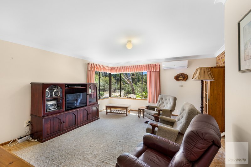 Photo - 9 Henry Street, Little Grove WA 6330 - Image 4